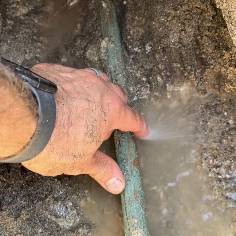 كشف تسربات المياه بالرياض